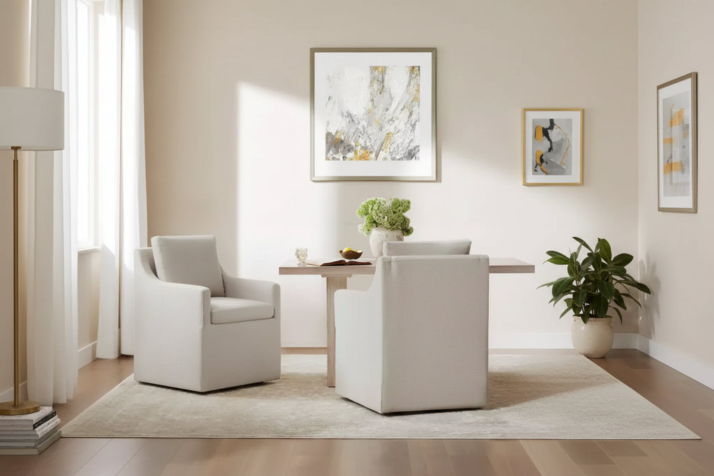 Chaises de salle à manger avec roulettes et rangement