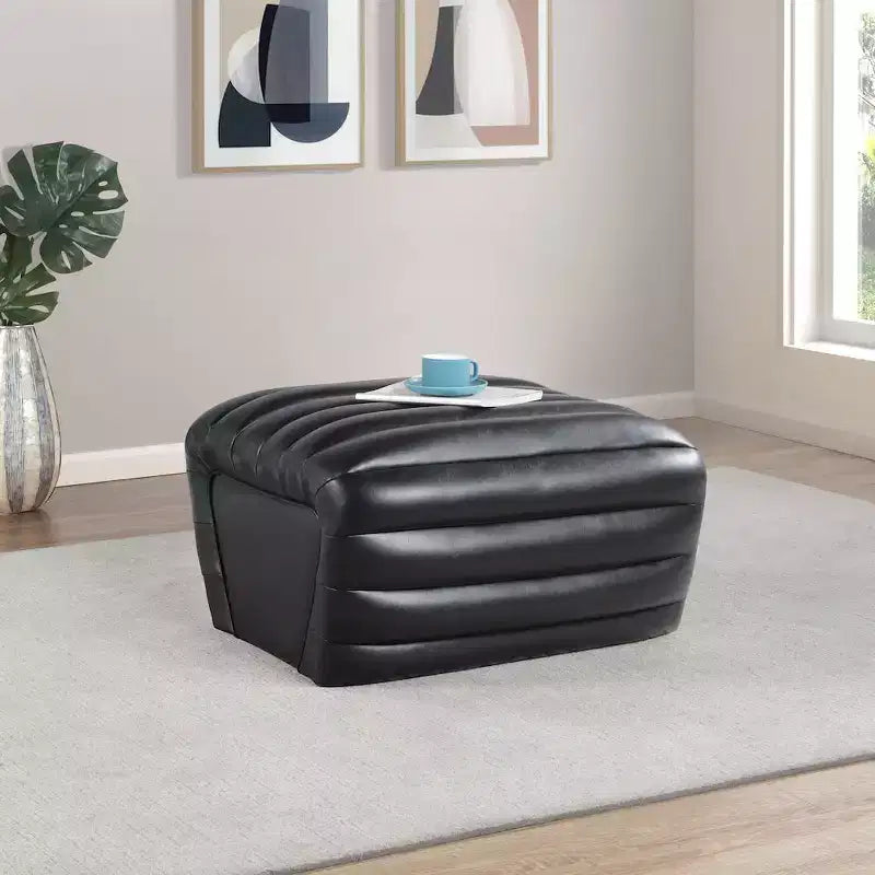 Pouffe en cuir végane