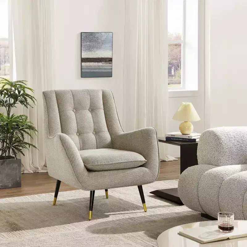 Fauteuil d'appoint en tissu confortable avec accoudoirs et dossier capitonné