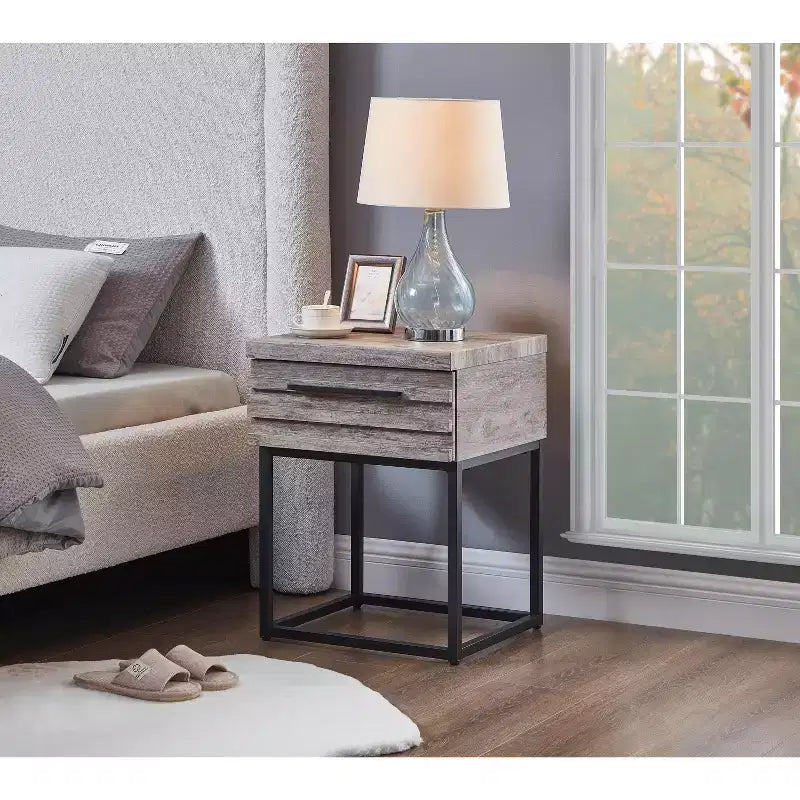 Table d'appoint rustique avec tiroir de rangement et pieds en métal, bout de canapé avec plateau épais, table d'appoint pour canapé, salon, chambre à coucher