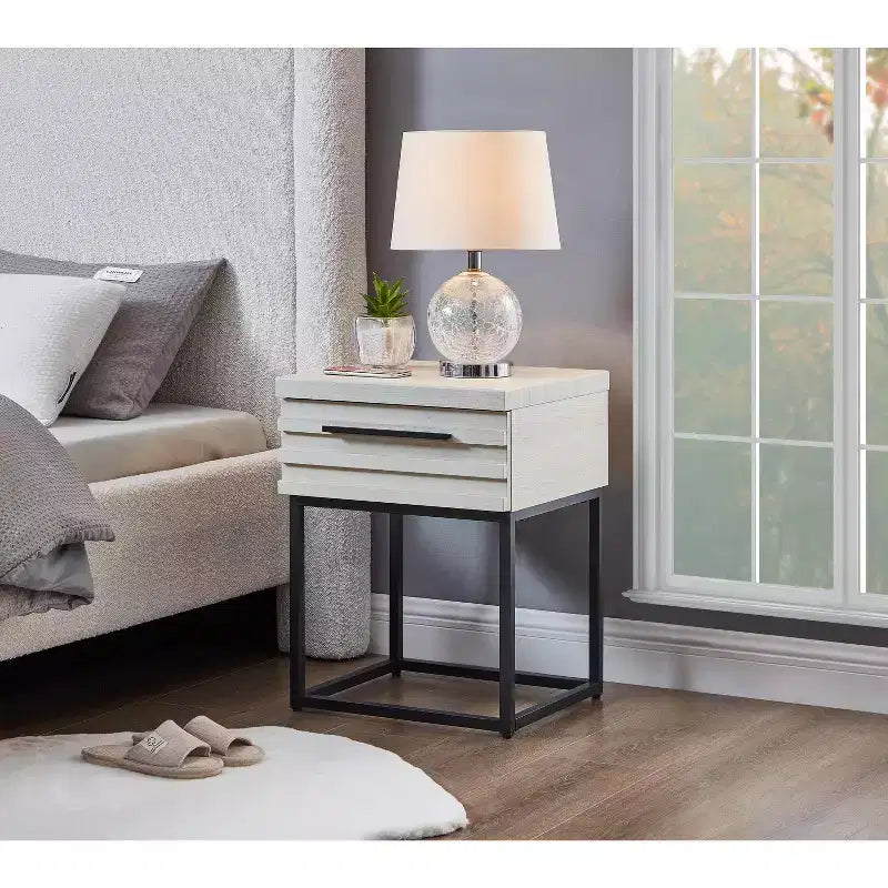 Table d'appoint rustique avec tiroir de rangement et pieds en métal, bout de canapé avec plateau épais, table d'appoint pour canapé, salon, chambre à coucher
