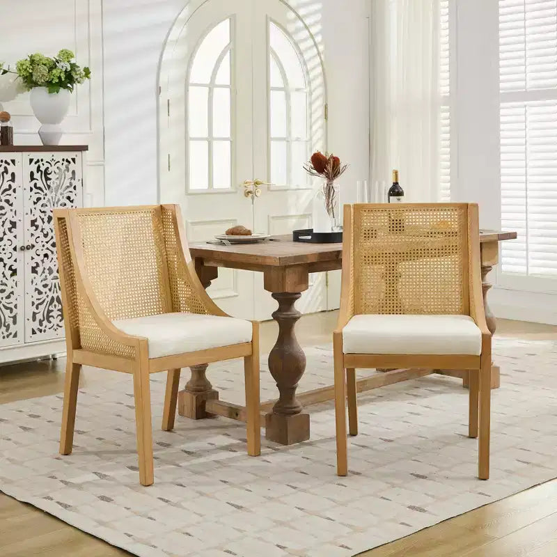 Chaise de salle à manger en rotin - Structure en bois massif, accoudoirs décoratifs, assise en lin, style rustique, finition naturelle, emballage individuel
