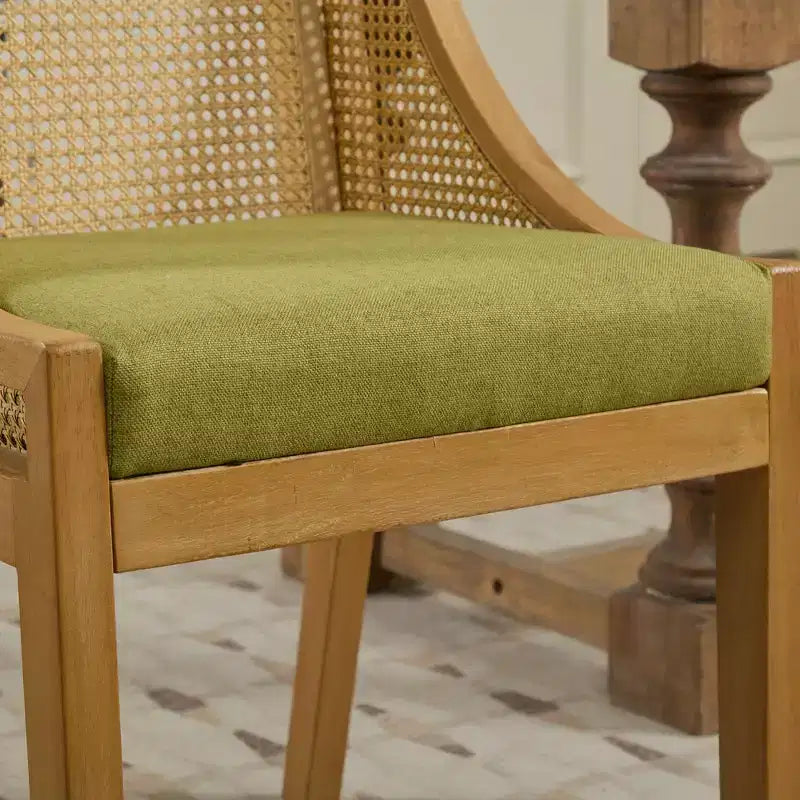 Chaise de salle à manger en rotin - Structure en bois massif, accoudoirs décoratifs, assise en lin, style rustique, finition naturelle, emballage individuel