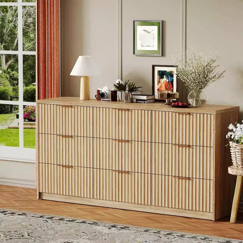 Commode moderne cannelée à 8/9 tiroirs, commode de chambre à coucher, organisateur de rangement pour salon, couloir, entrée, couleur bois/noir/blanc